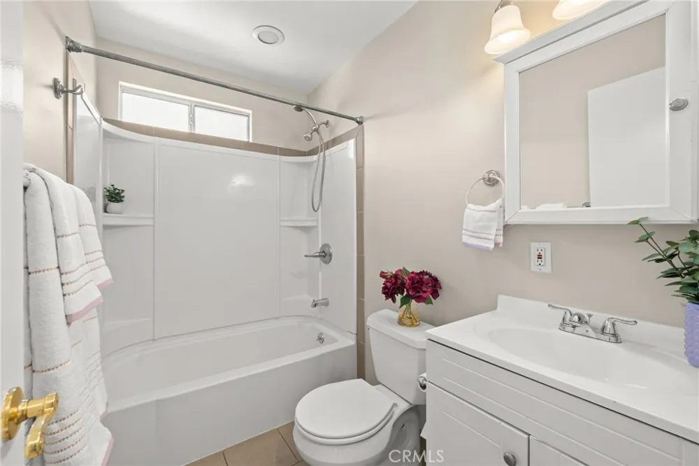 12313 Alberta Drive Culver City, CA 90230