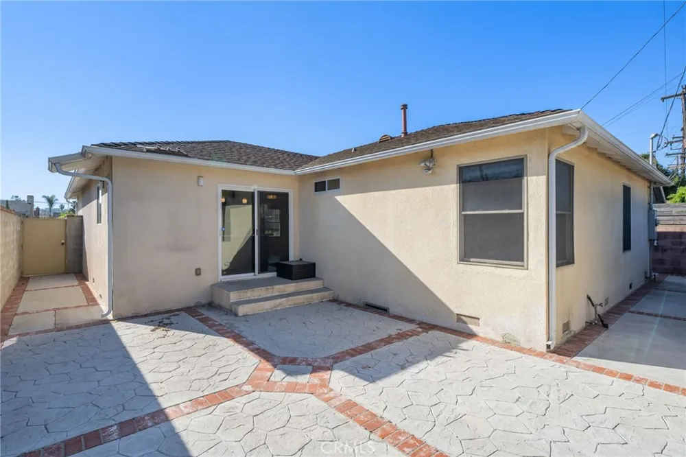 12313 Alberta Drive Culver City, CA 90230