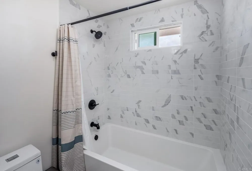 166 Coop Court Encinitas, CA 92024