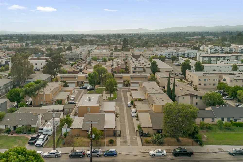 9201 Wakefield Ave #1 Panorama City, CA 91402
