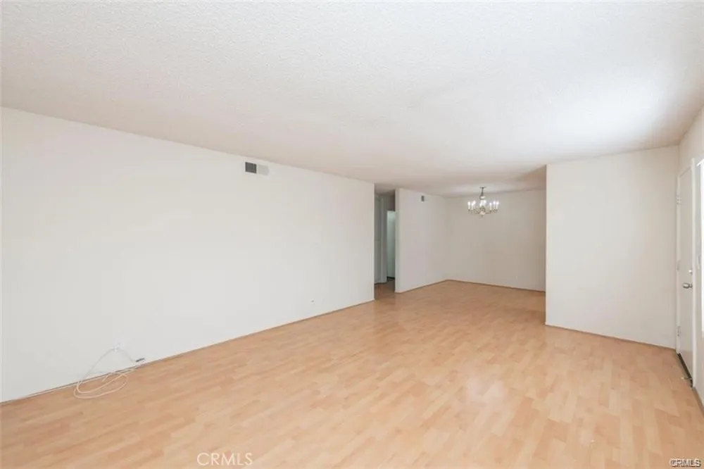 73 Tarocco Irvine, CA 92618