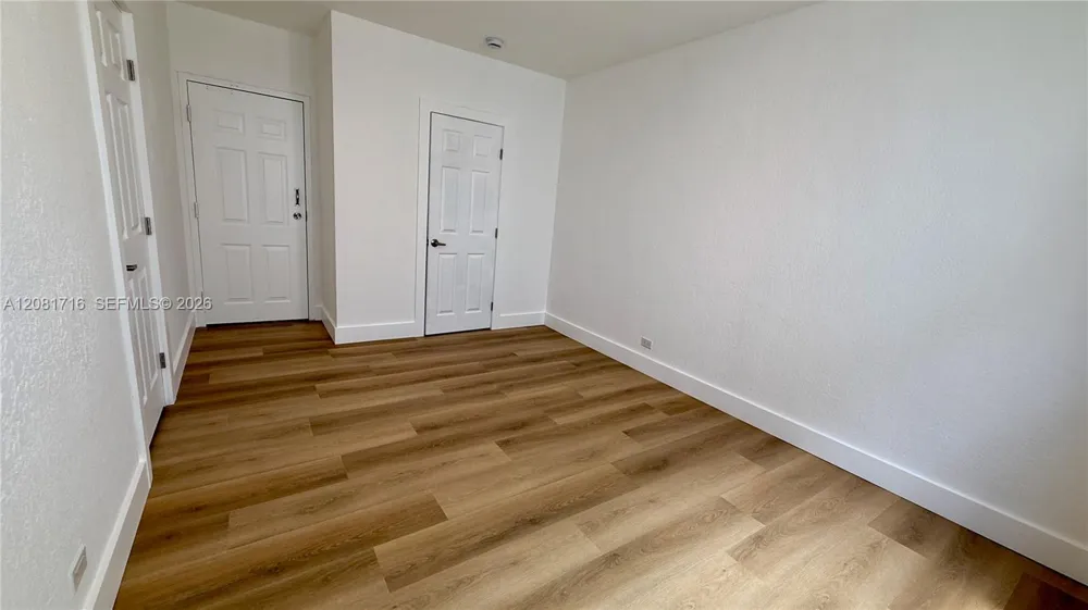 7334 Harding Ave #3 Miami Beach, FL 33141