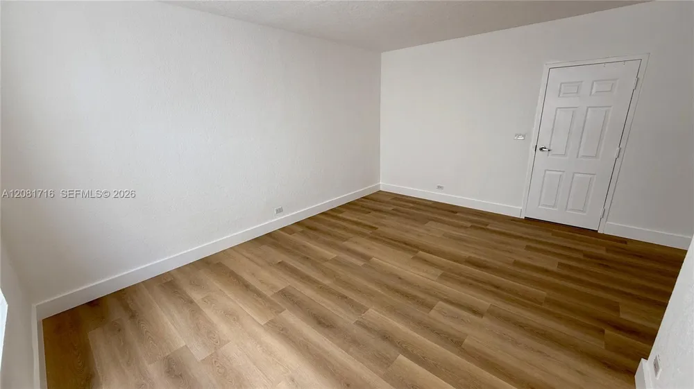 7334 Harding Ave #3 Miami Beach, FL 33141