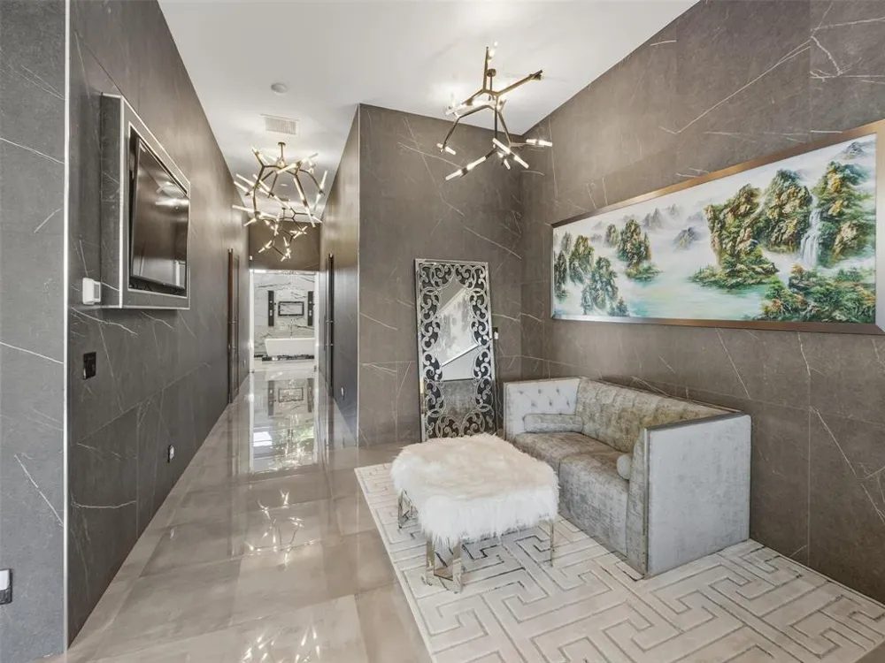 2213 NE 37TH DRIVE Fort Lauderdale, FL 33308