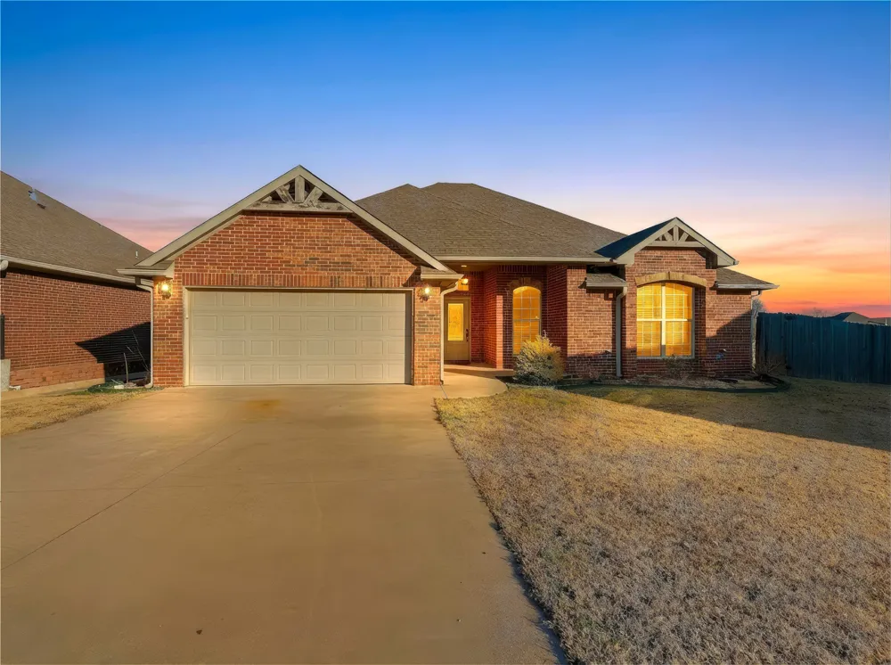 431 Westchester Court Ada, OK 74820