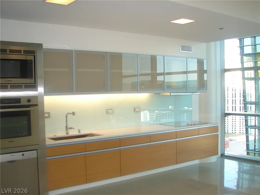 3726 S LAS VEGAS BL BOULEVARD #2109 Las Vegas, NV 89158