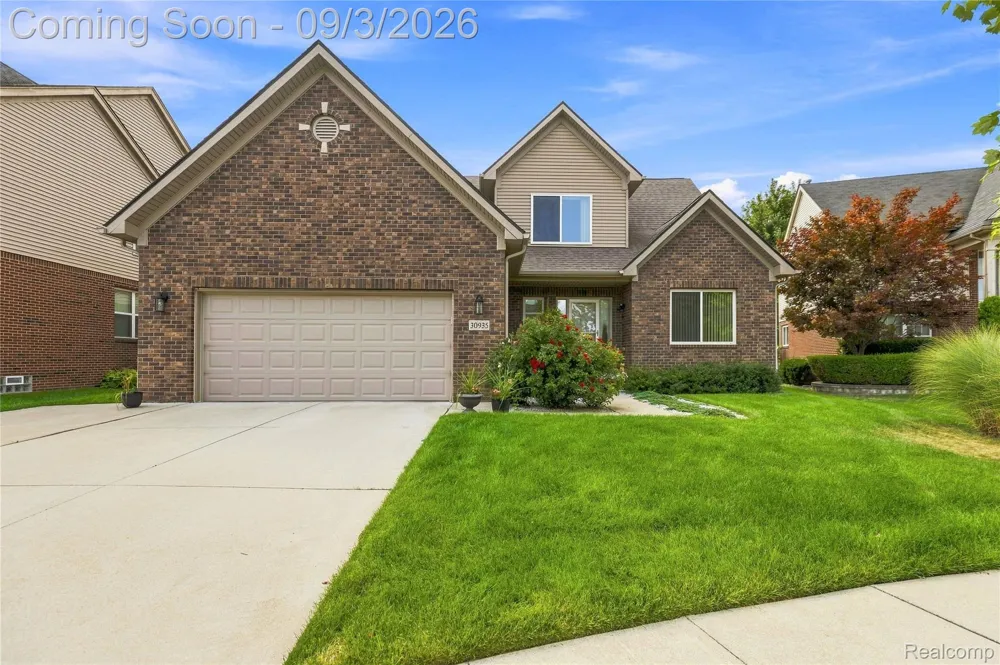 30935 Bradmore Road Warren City, MI 48092