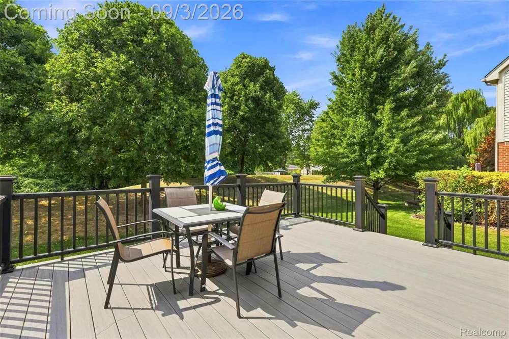 30935 Bradmore Road Warren City, MI 48092