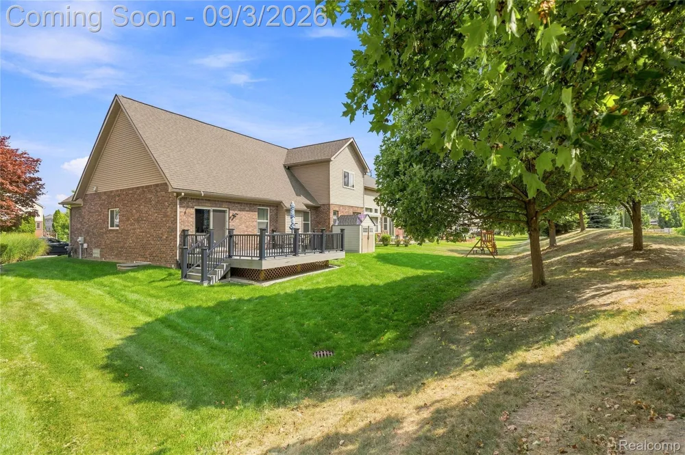 30935 Bradmore Road Warren City, MI 48092