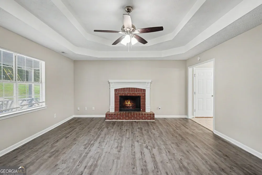 495 Robin RD Covington, GA 30016