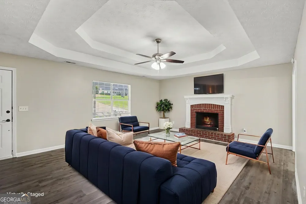 495 Robin RD Covington, GA 30016