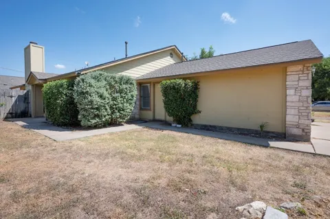 1108 WOODLIEF TRAIL