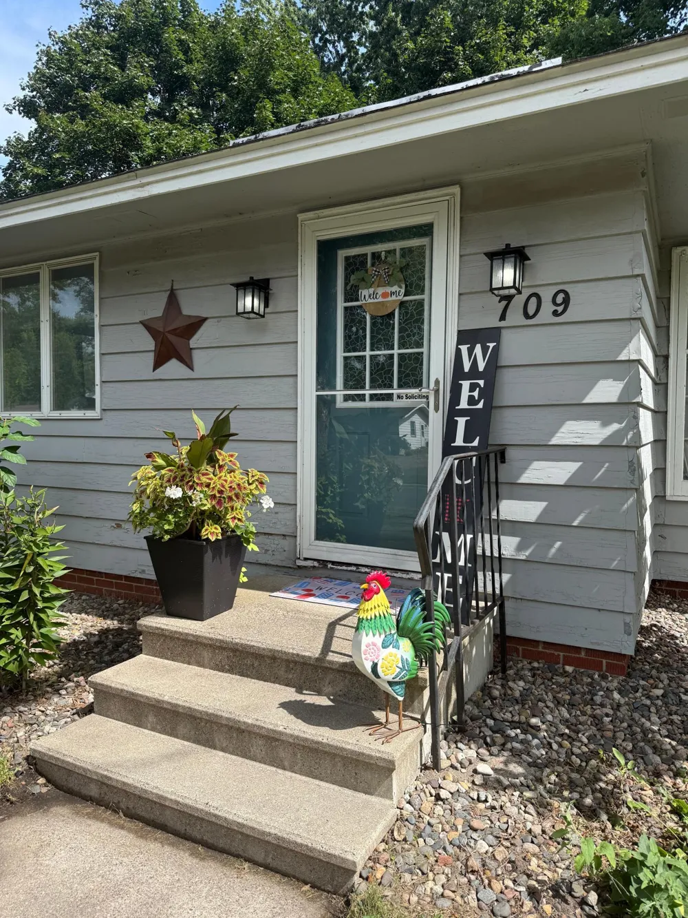 709 7th Street Farmington, MN 55024