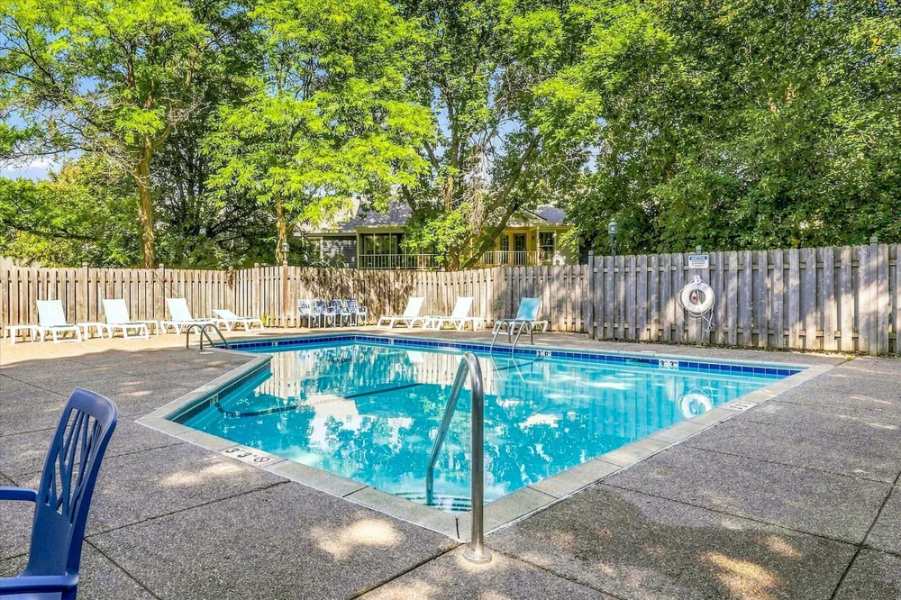 10943 Quebec Avenue S Bloomington, MN 55438