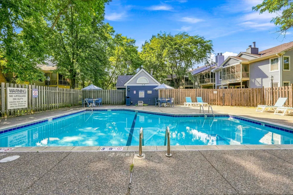 10943 Quebec Avenue S Bloomington, MN 55438