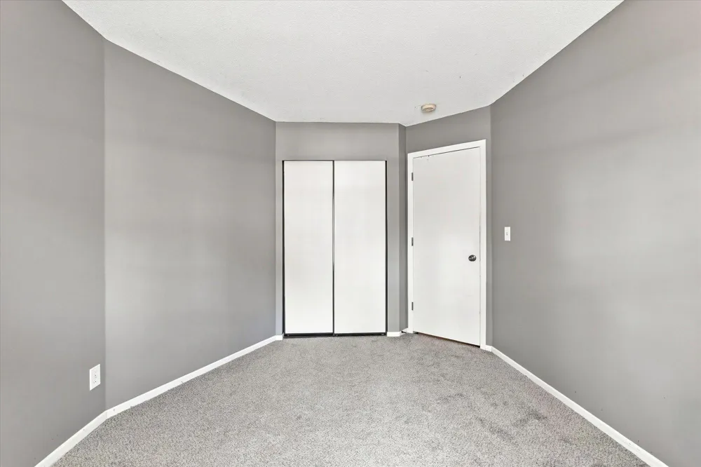 10943 Quebec Avenue S Bloomington, MN 55438