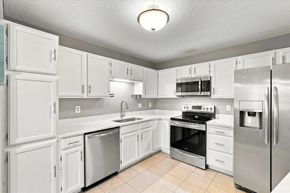 10943 Quebec Avenue S Bloomington, MN 55438