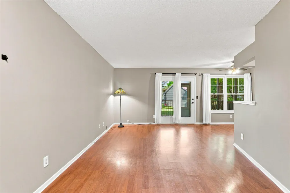 10943 Quebec Avenue S Bloomington, MN 55438