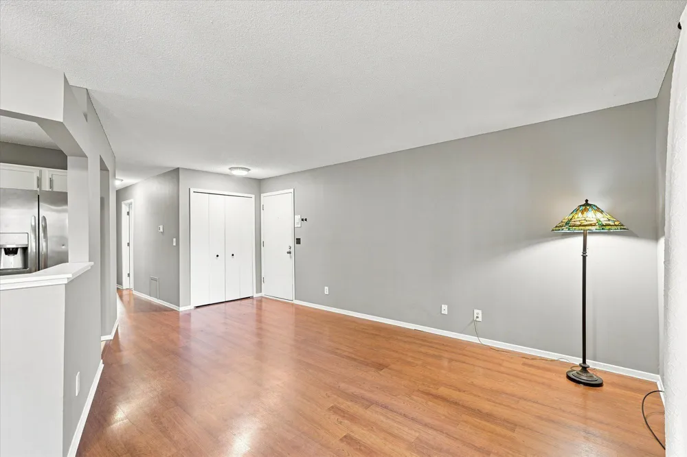 10943 Quebec Avenue S Bloomington, MN 55438