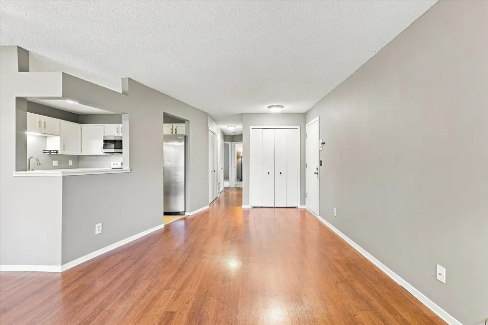 10943 Quebec Avenue S Bloomington, MN 55438