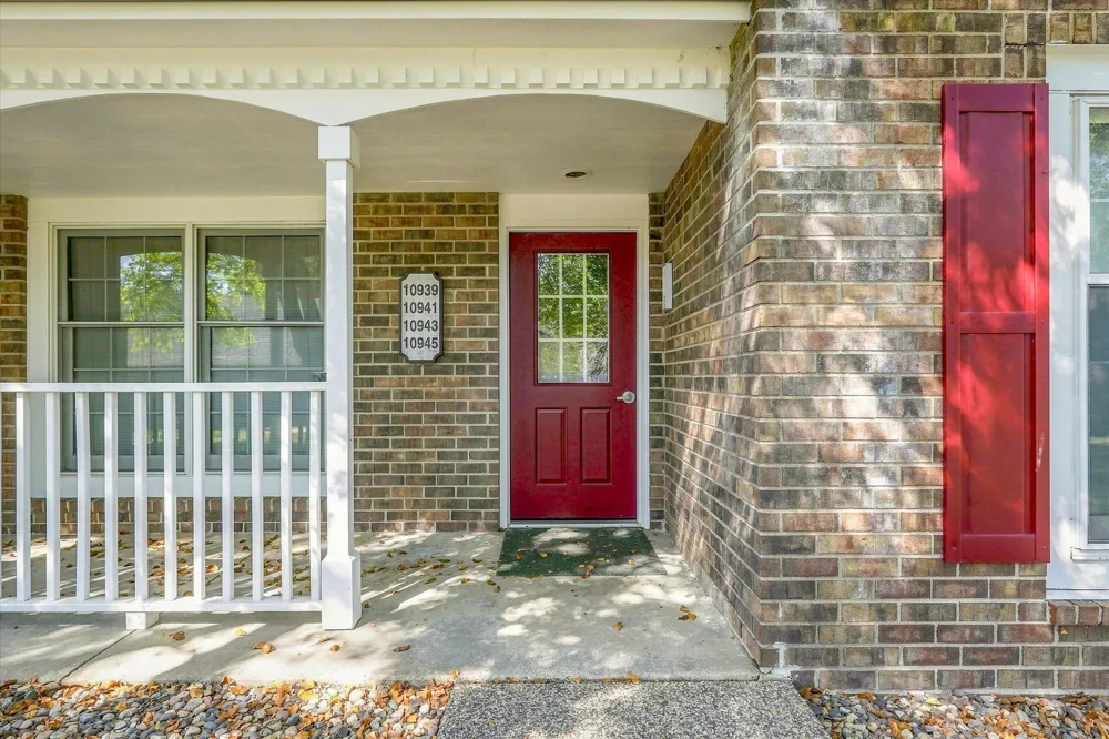 10943 Quebec Avenue S Bloomington, MN 55438