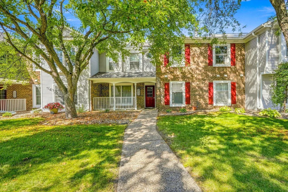 10943 Quebec Avenue S Bloomington, MN 55438
