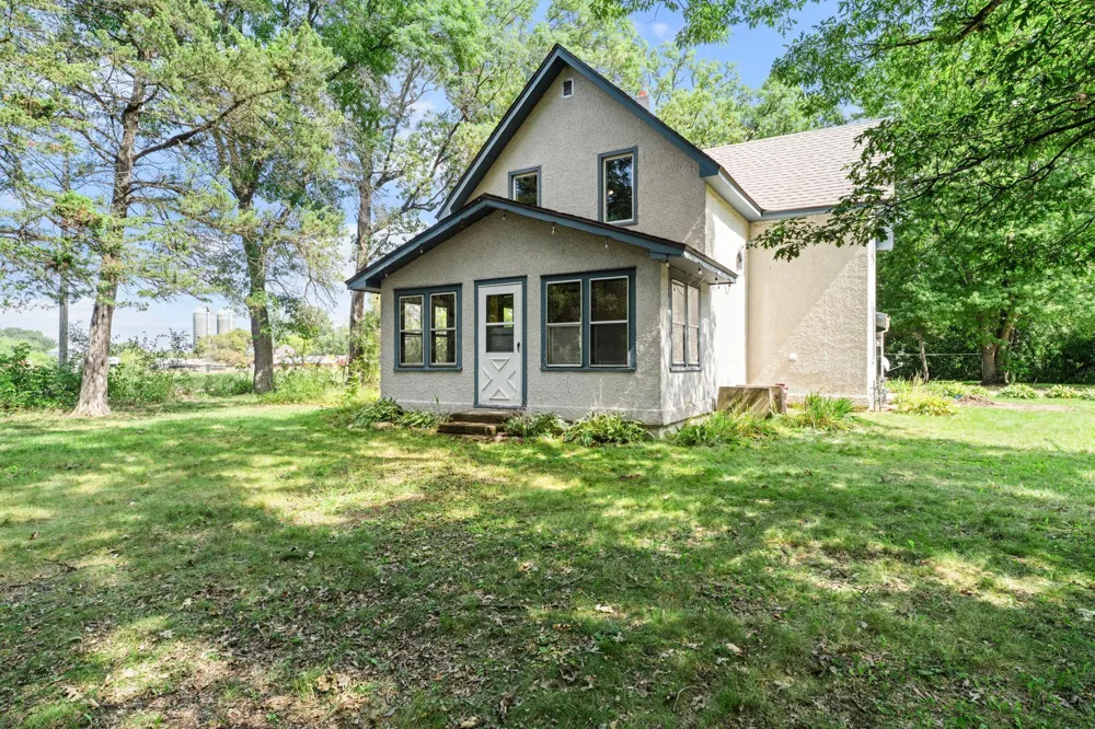 11620 375th Street North Branch, MN 55056