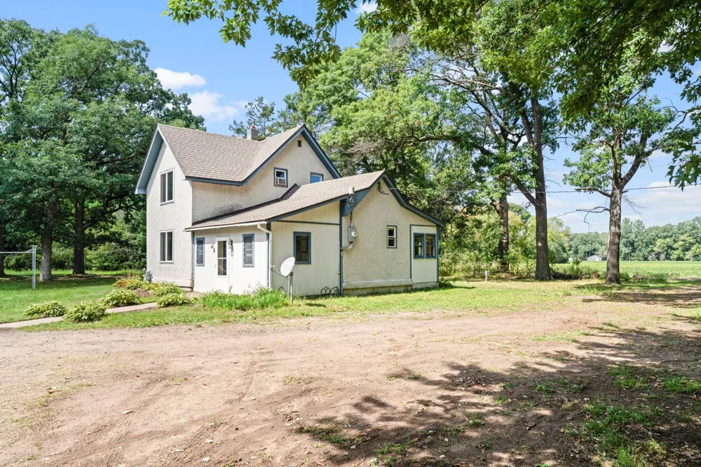11620 375th Street North Branch, MN 55056