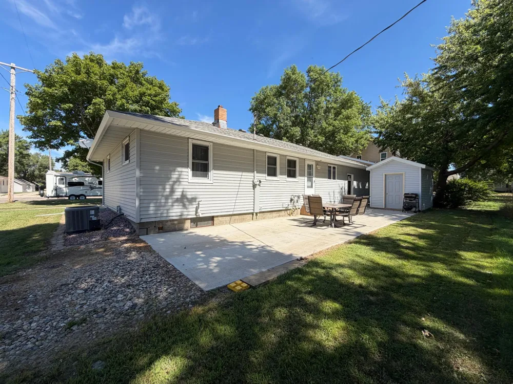 231 Elizabeth Street E Edgerton, MN 56128