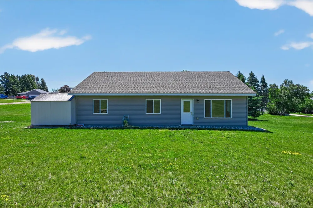 1378 W Latoka Drive SW Alexandria, MN 56308