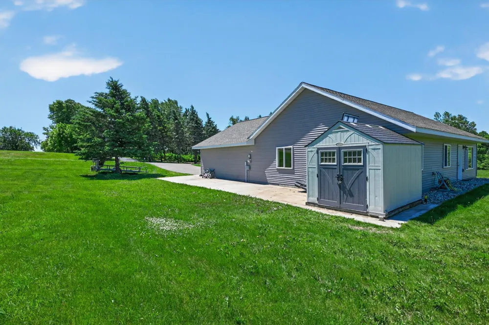 1378 W Latoka Drive SW Alexandria, MN 56308