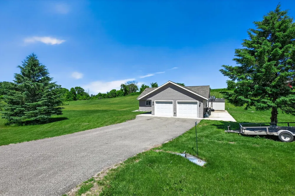1378 W Latoka Drive SW Alexandria, MN 56308