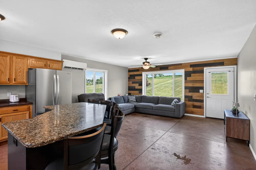 1378 W Latoka Drive SW Alexandria, MN 56308