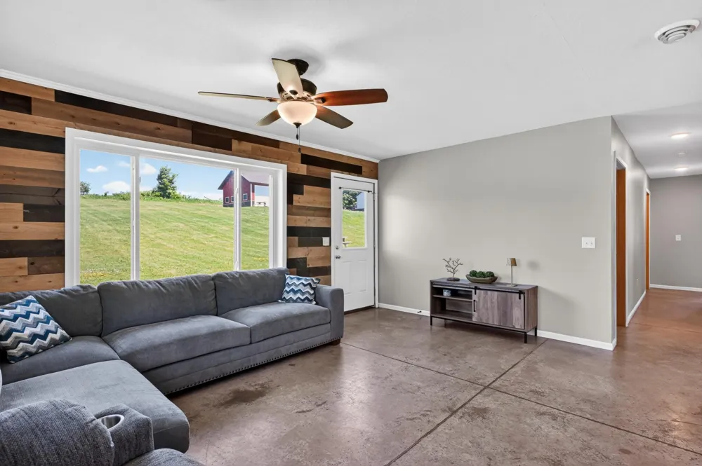 1378 W Latoka Drive SW Alexandria, MN 56308