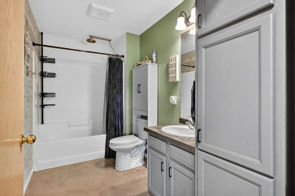 1378 W Latoka Drive SW Alexandria, MN 56308