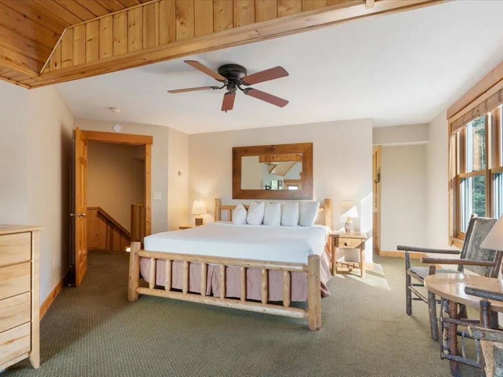 Cove Point Lodge 4576 Cove Side Cottages #410 Beaver Bay, MN 55616