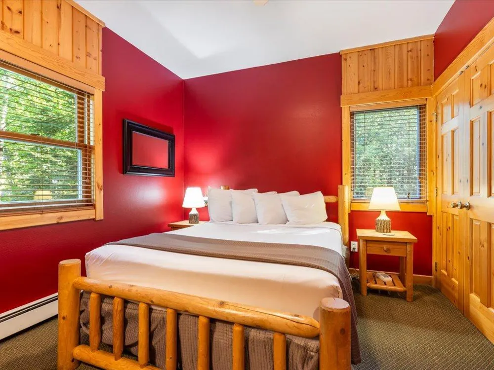 Cove Point Lodge 4576 Cove Side Cottages #410 Beaver Bay, MN 55616