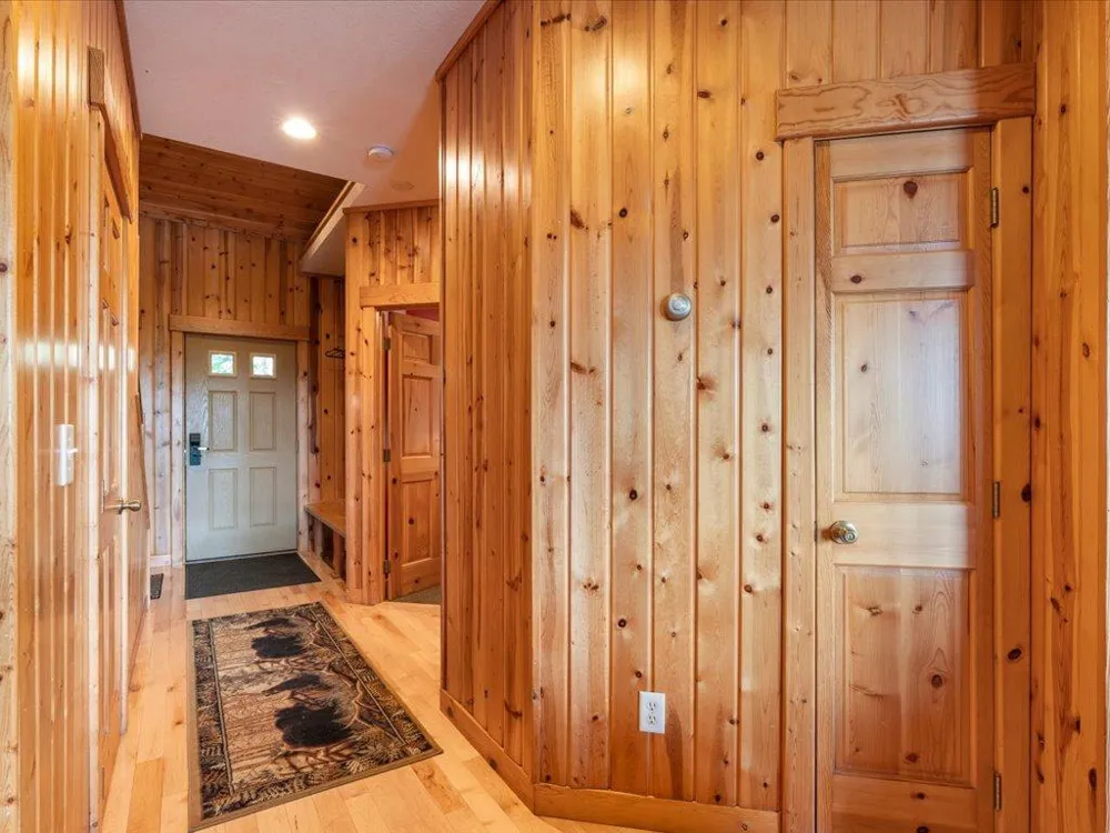 Cove Point Lodge 4576 Cove Side Cottages #410 Beaver Bay, MN 55616