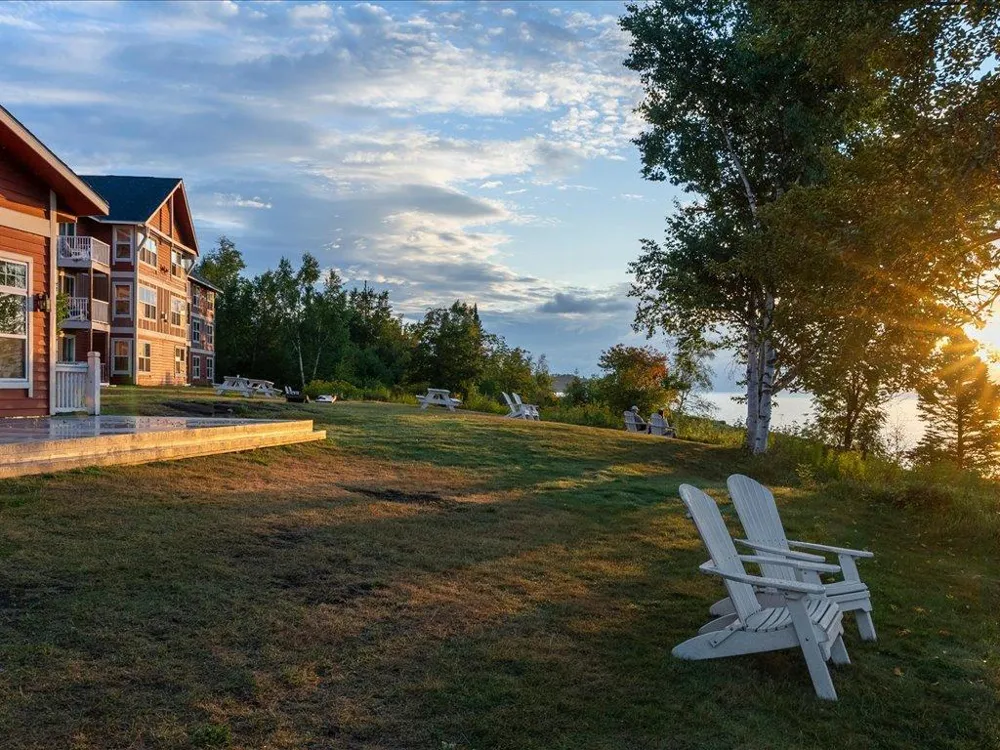 Cove Point Lodge 4576 Cove Side Cottages #410 Beaver Bay, MN 55616