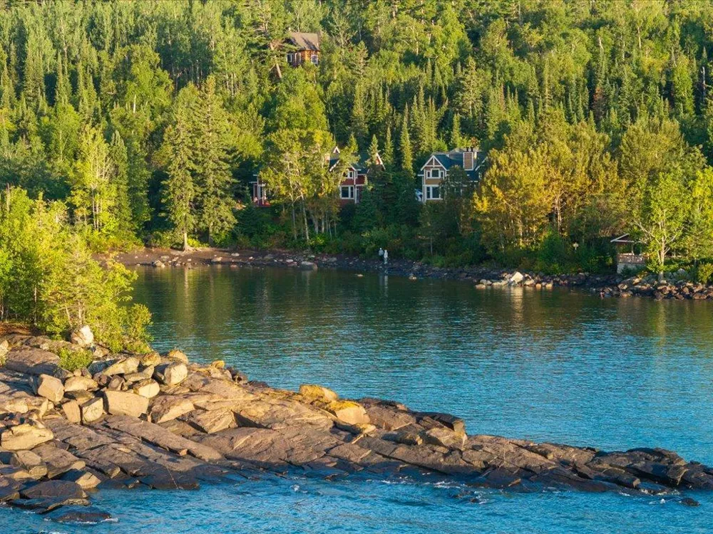 Cove Point Lodge 4576 Cove Side Cottages #410 Beaver Bay, MN 55616
