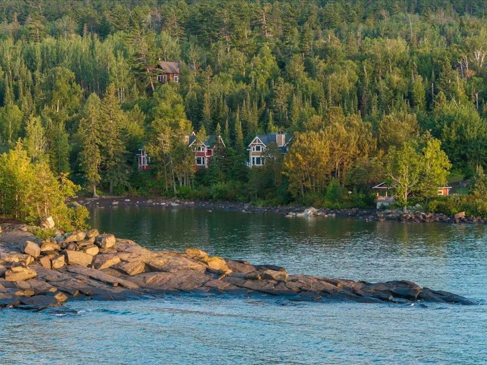 Cove Point Lodge 4576 Cove Side Cottages #410 Beaver Bay, MN 55616