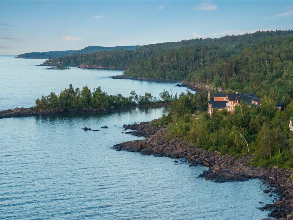 Cove Point Lodge 4576 Cove Side Cottages #410 Beaver Bay, MN 55616