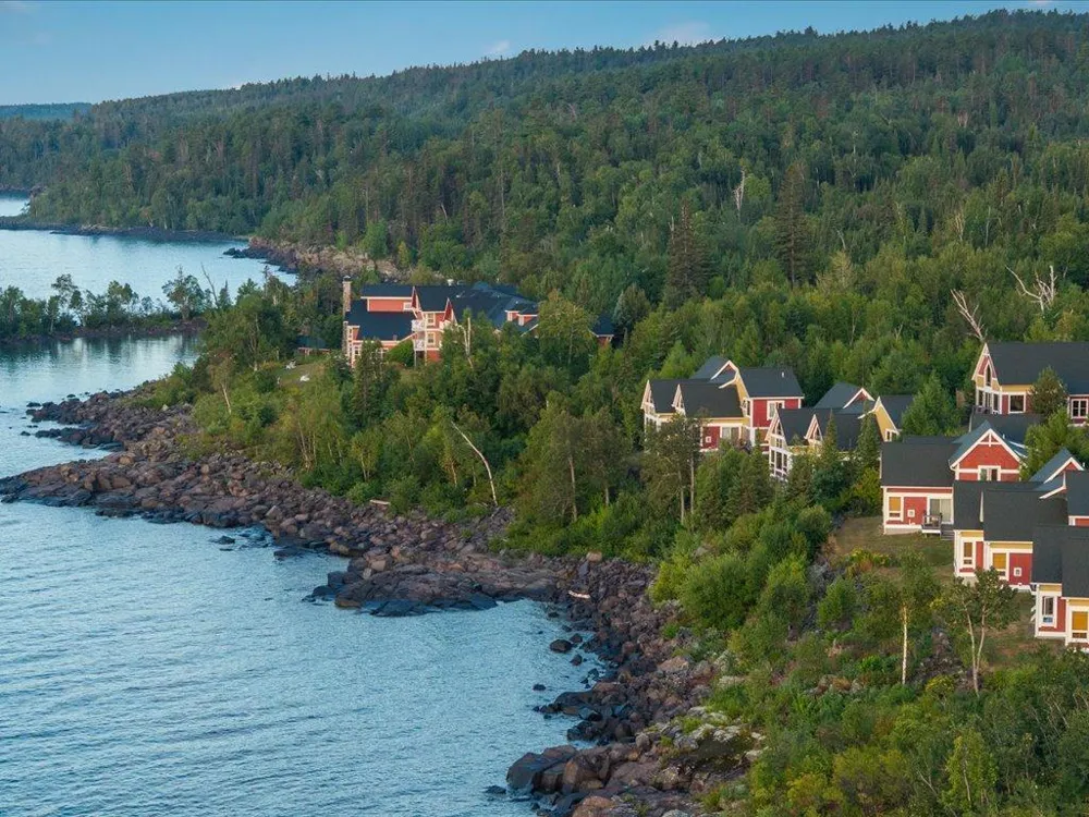 Cove Point Lodge 4576 Cove Side Cottages #410 Beaver Bay, MN 55616