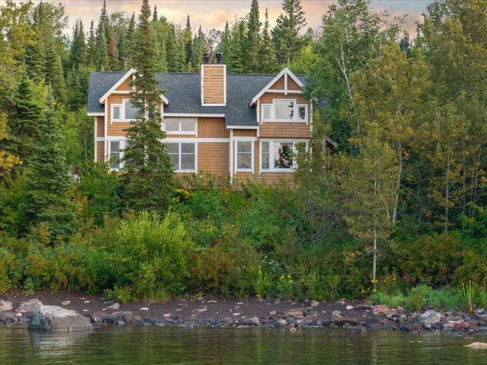 Cove Point Lodge 4576 Cove Side Cottages #410 Beaver Bay, MN 55616
