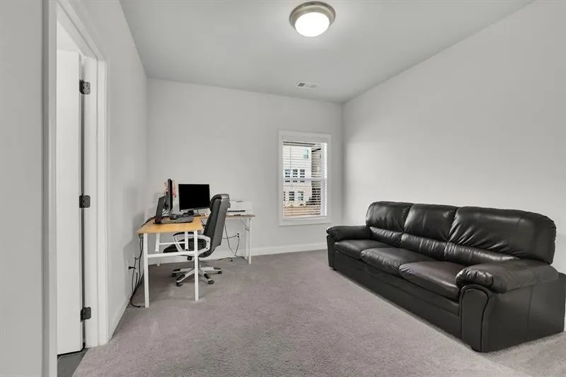 1070 Poppy Pointe Alpharetta, GA 30004