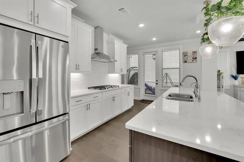 1070 Poppy Pointe Alpharetta, GA 30004