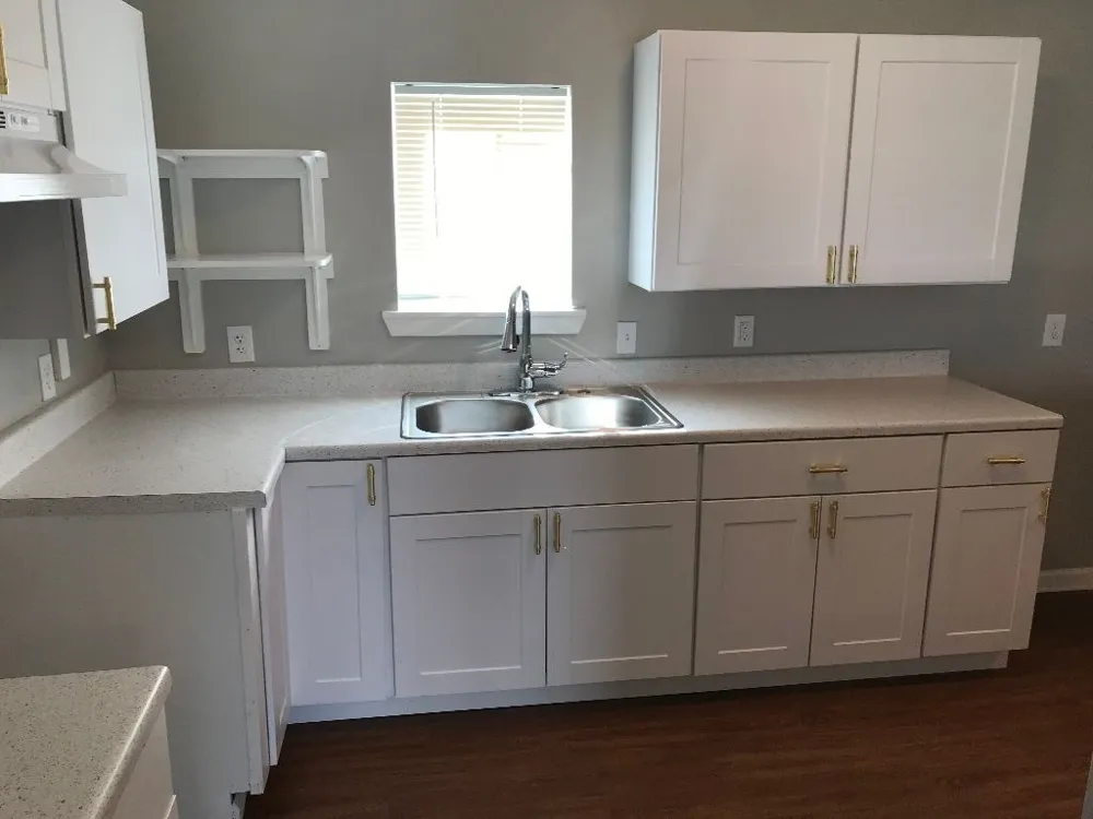 1956 E Illinois Avenue Dallas, TX 75216