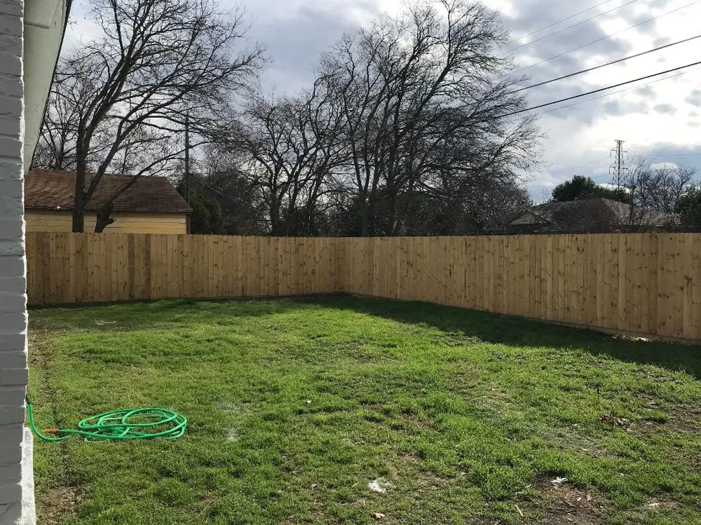 1956 E Illinois Avenue Dallas, TX 75216