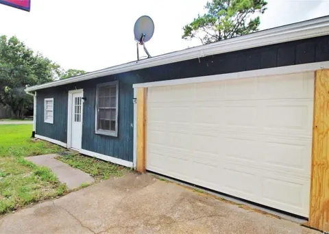 2460 W Shane Street #2