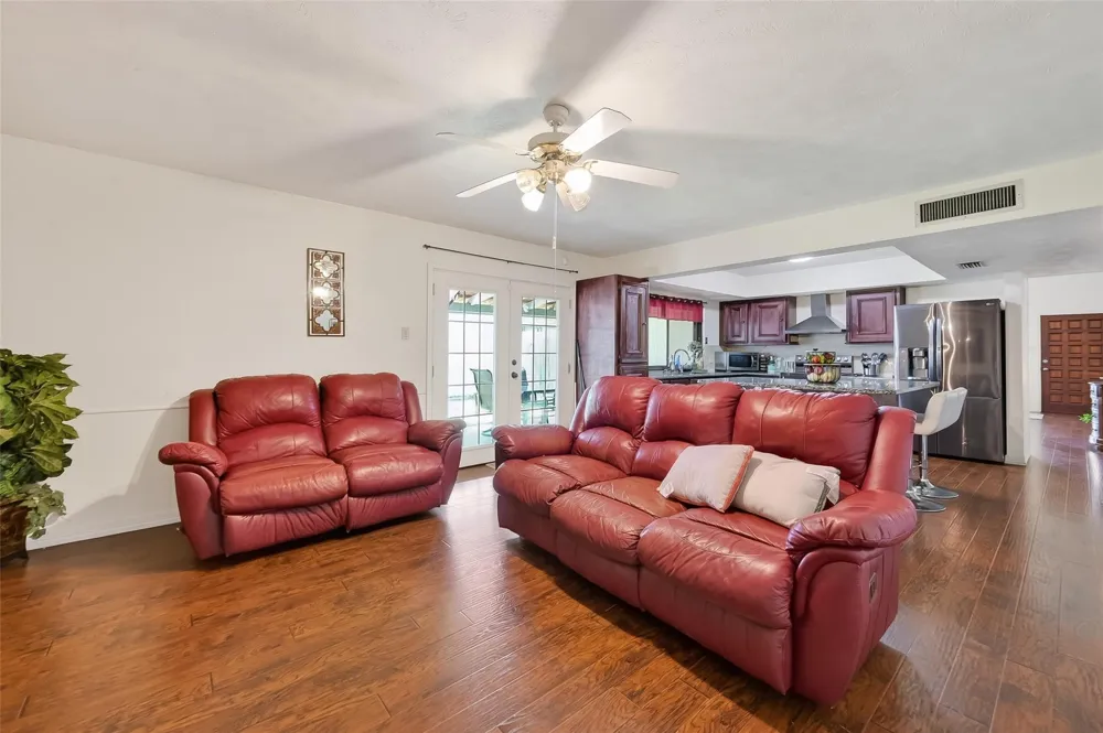 3914 Coltwood Drive Spring, TX 77388